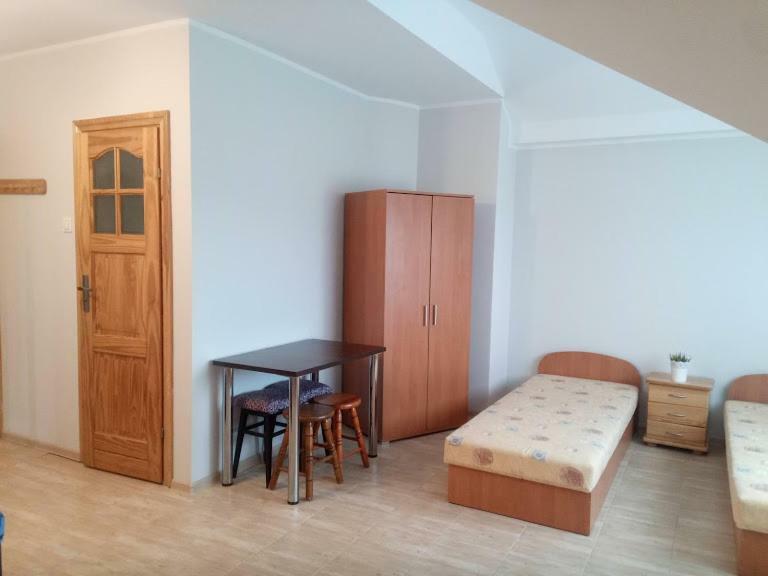 Pokoje Goscinne R10 Рева Экстерьер фото